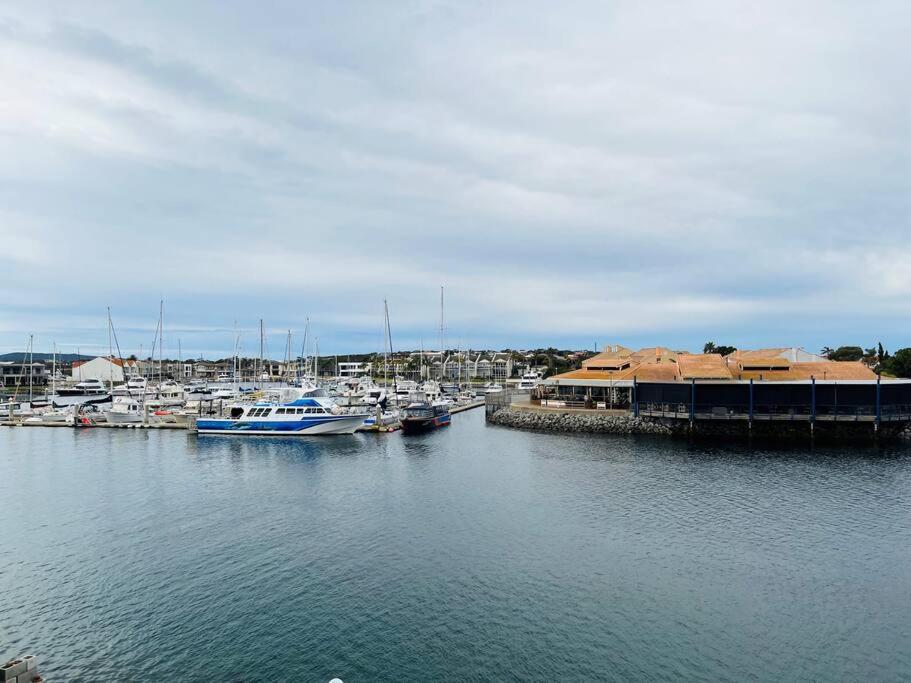 דירות פורט לינקולן Waterfront Townhouse - Picturesque Marina Views מראה חיצוני תמונה